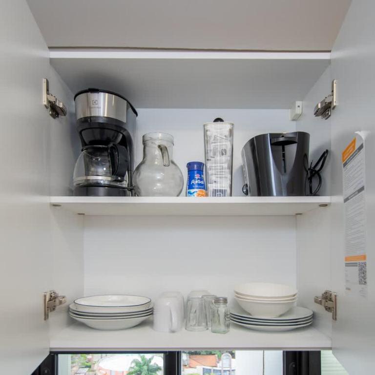 Chic One-Bedroom in a Prime Location with Pool and Gym - Apartamento - 9