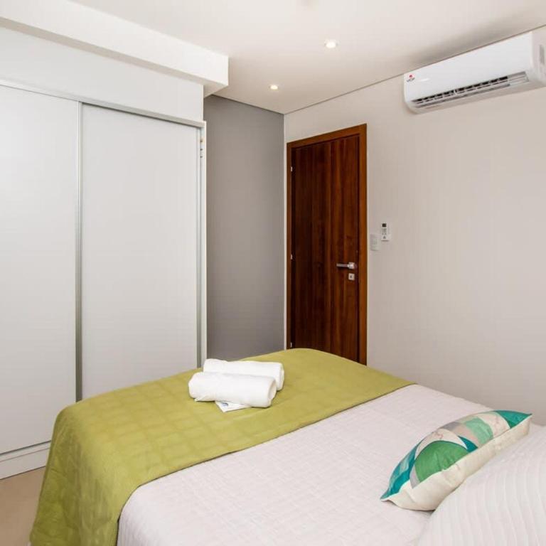 Comfortable One-Bedroom Apartment with Balcony Private BBQ and Free Parking - Apartment - 21
