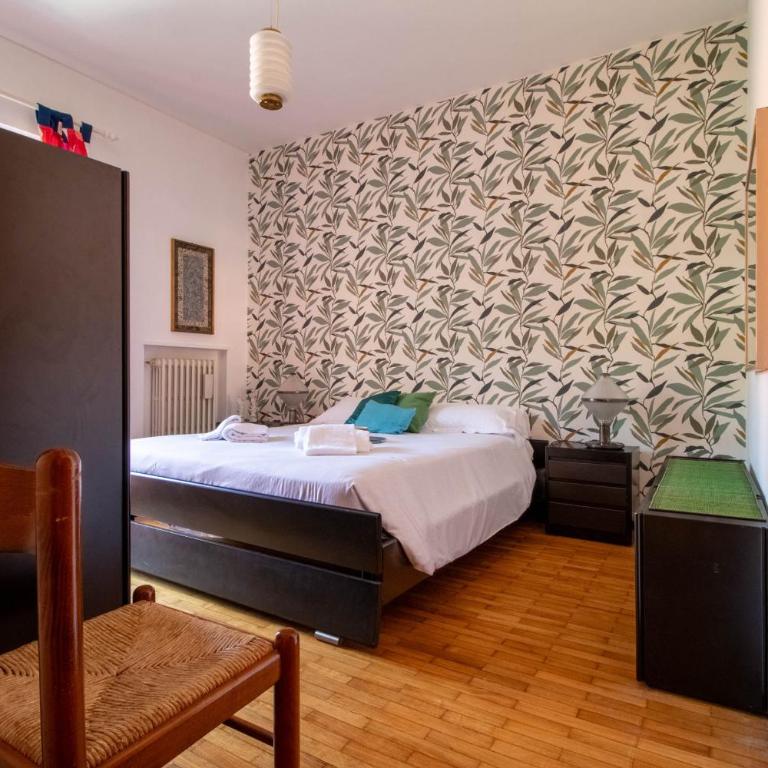 Brezza Home - Centrale e con parcheggio privato - Appartamento con 2 Camere da Letto - 40