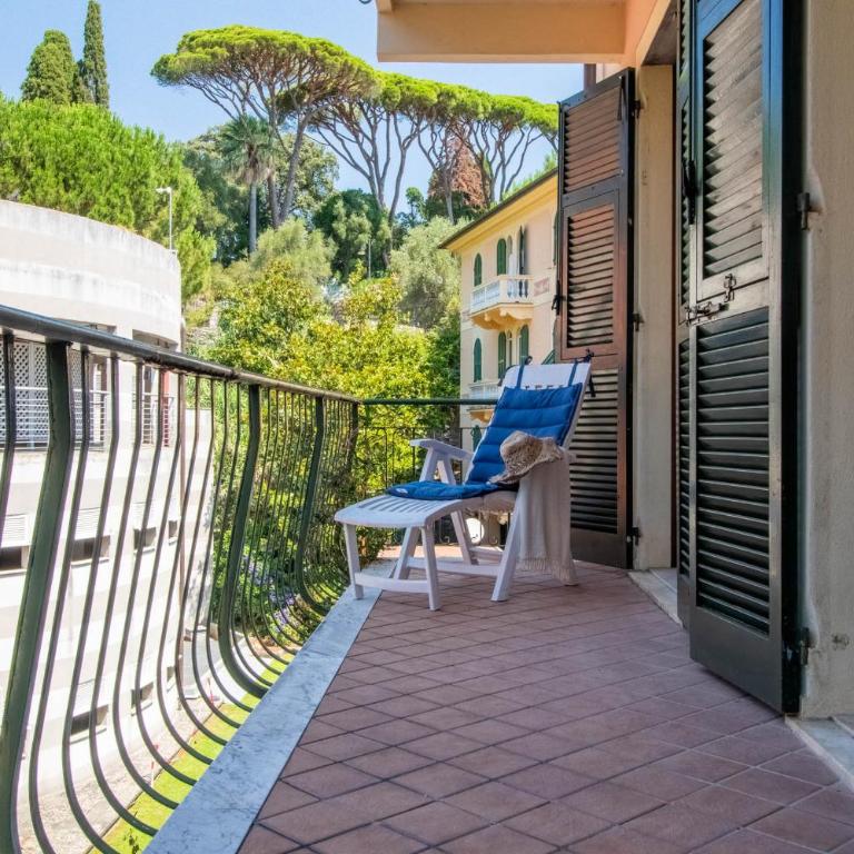 Brezza Home - Centrale e con parcheggio privato - Appartamento con 2 Camere da Letto - 59