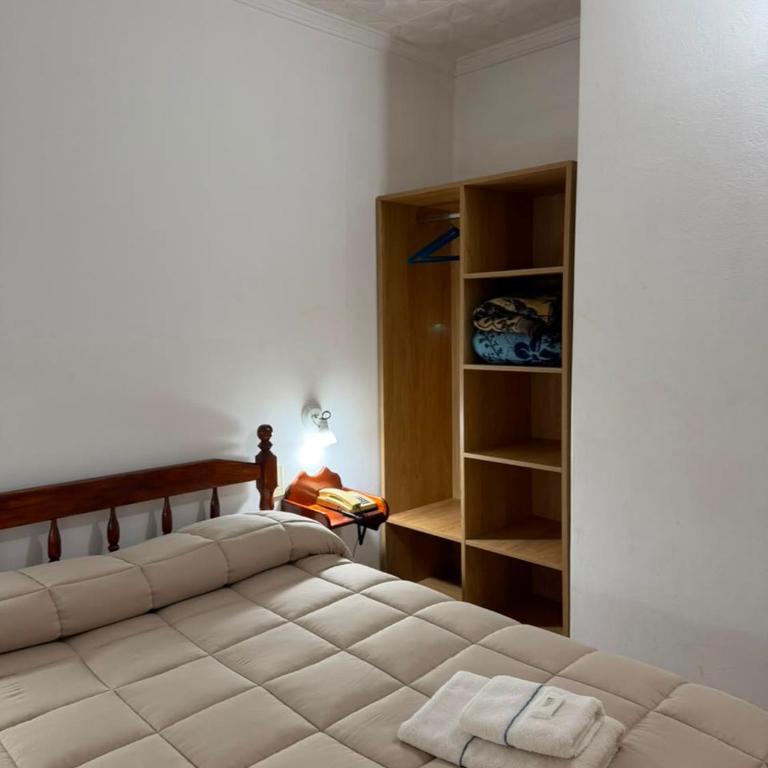 Hosteria Prince - Triple Room with Private Bathroom - 1