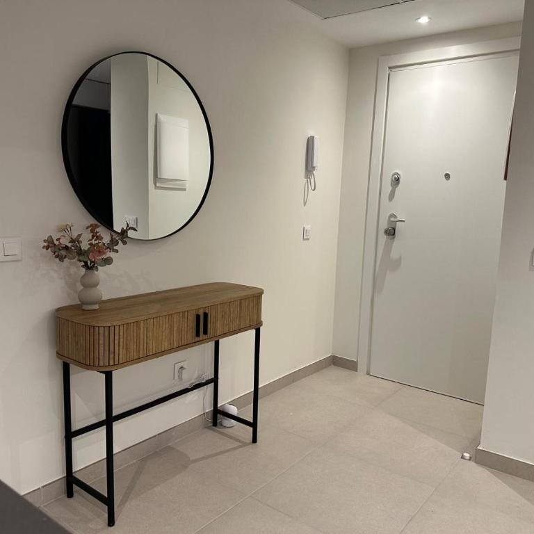 Stylish Apartment Near Beach & Golf - Appartement 2 Chambres - 18