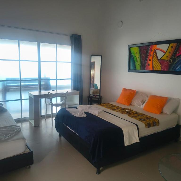 hostal EMBAMAR - Deluxe Double or Twin Room with Sea View - 2