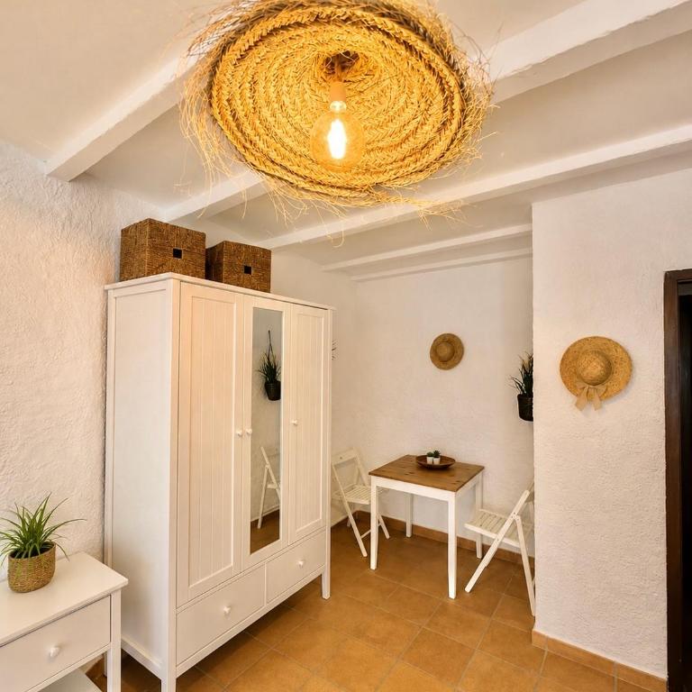 Villa Mediterraneo Rooms Piscina jardin parking - Habitación Doble con baño privado - 3