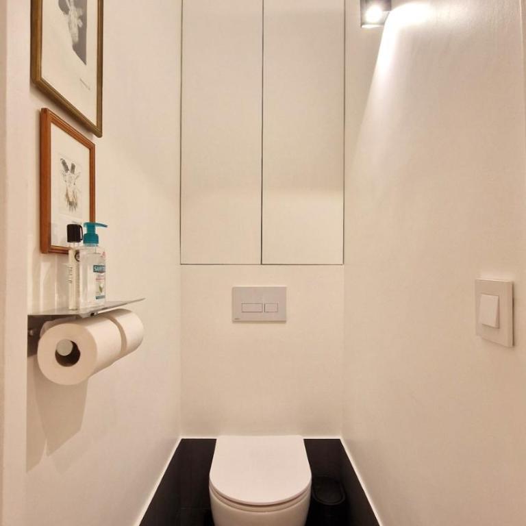 My Peaceful Haven in Center Paris Bastille by lift - One-Bedroom Apartment - 11