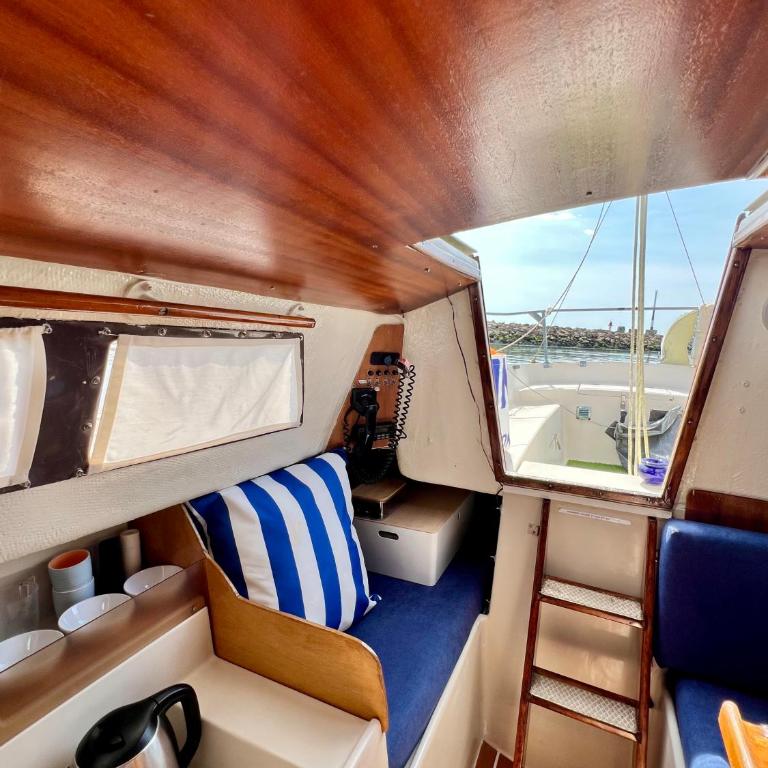Nuit insolite sur le voilier Marmara au Havre - Mobile Home - 5