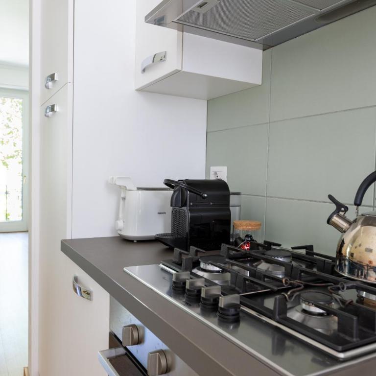 Bright Apartment - Steps from the Old Town - Apartamento de 1 dormitorio - 12