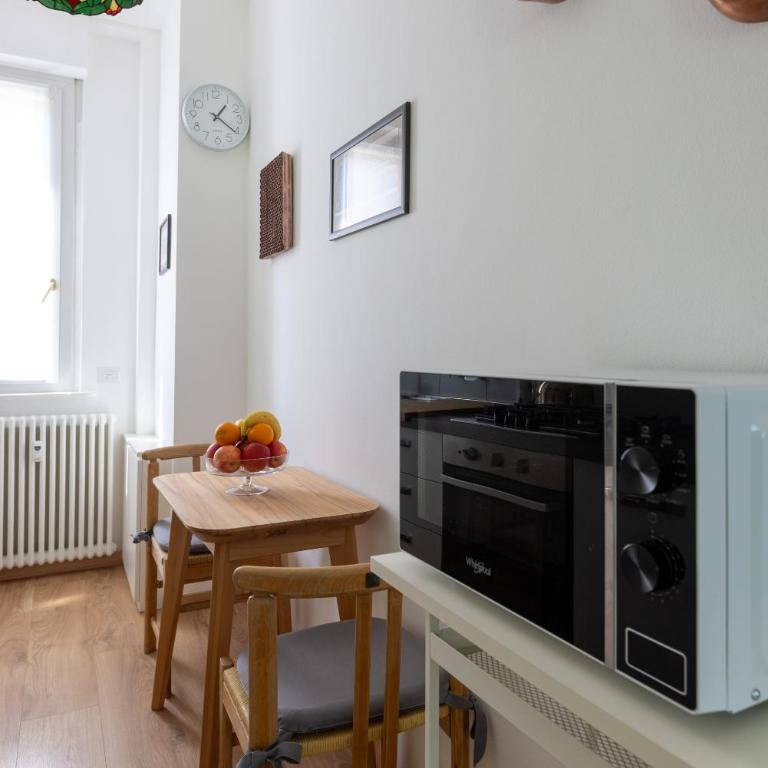 Bright Apartment - Steps from the Old Town - Apartamento de 1 dormitorio - 13