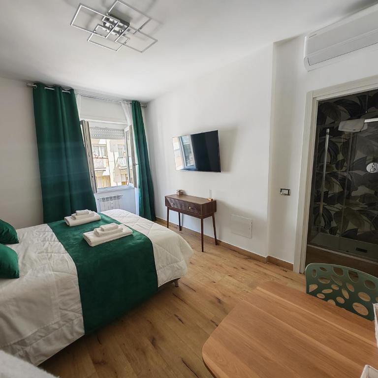 FOCUS Guest House - Ampia Camera Matrimoniale - 1