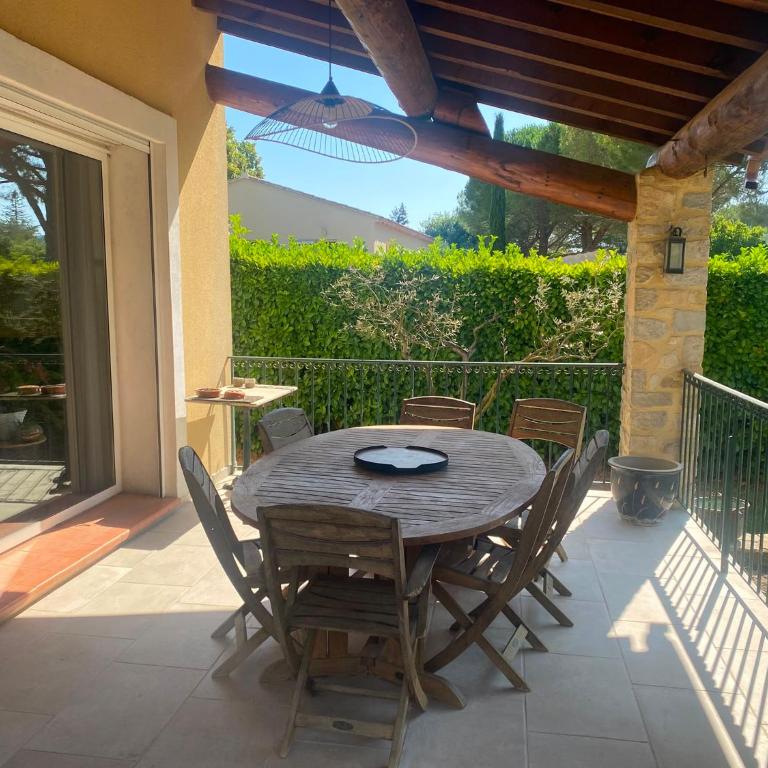 Villa tout confort - Maison 3 Chambres - 6