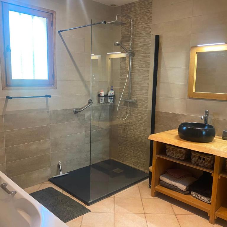 Villa tout confort - Maison 3 Chambres - 9