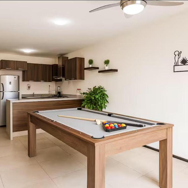 Increíble departamento en zona céntrica - Punto Central - Two-Bedroom Apartment - 1