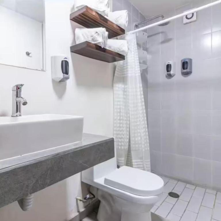 Increíble departamento en zona céntrica - Punto Central - Two-Bedroom Apartment - 9