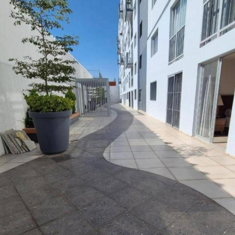Increíble departamento en zona céntrica - Punto Central - Two-Bedroom Apartment - 17