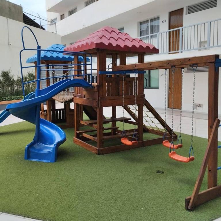 Increíble departamento en zona céntrica - Punto Central - Two-Bedroom Apartment - 36