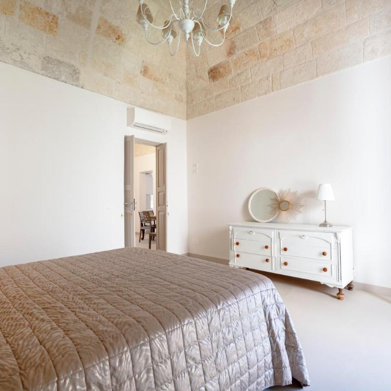 Mirabel in the city center - Appartamento Deluxe con 2 Camere da Letto e Balcone - 10