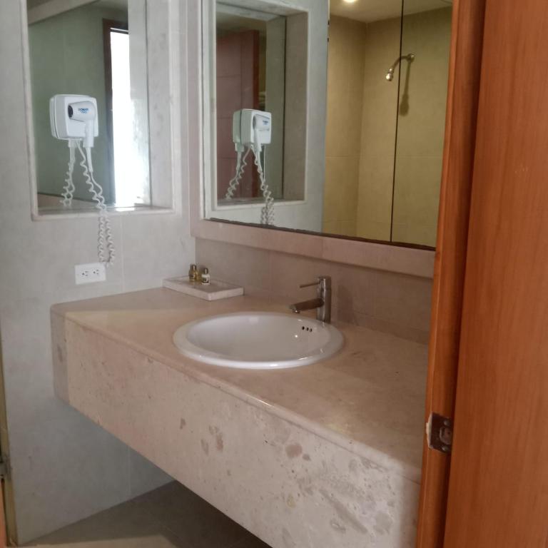 Ambiance Suites - Suite Estándar - 2