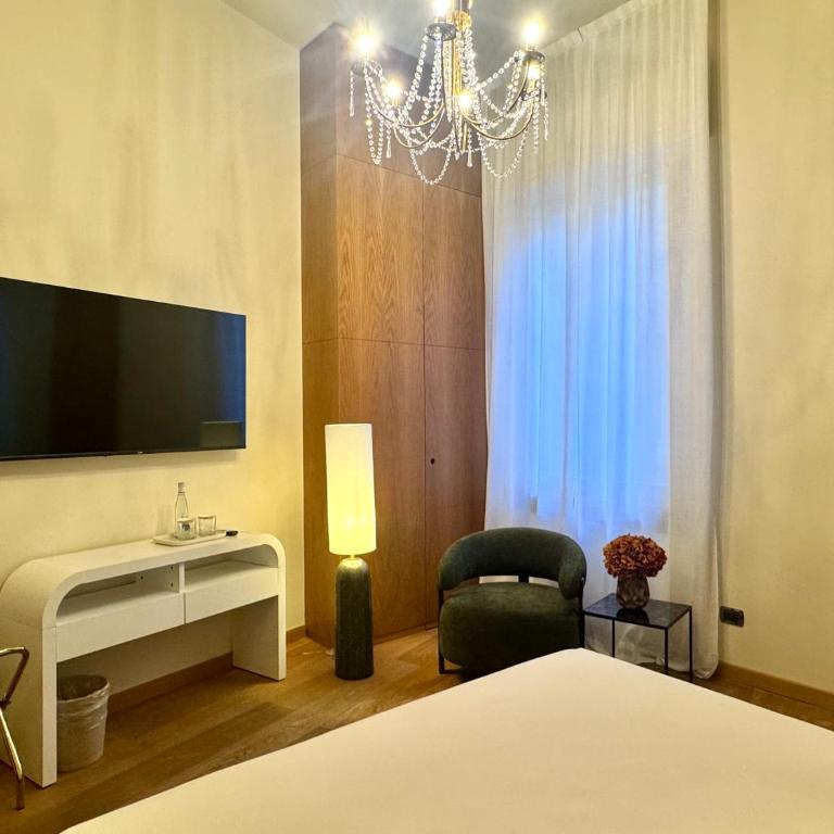 INTOMILAN Galleria Duomo I Boutique & Design Aparthotel - Camera Queen Deluxe - 2
