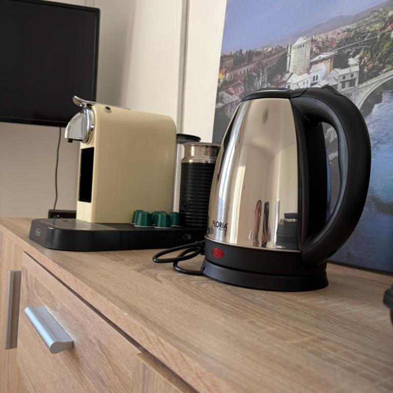 Best for Walkers and Motorcyclists 30 Seconds to the Old Bridge - Appartement 1 Chambre - 18