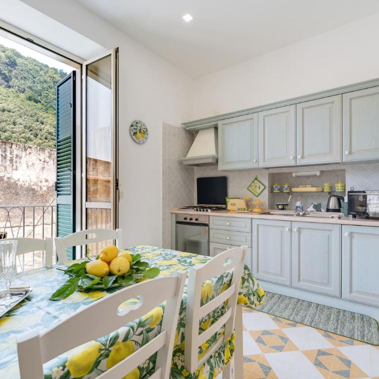 Casa Amore Italia - Appartamento con 2 Camere da Letto - 9
