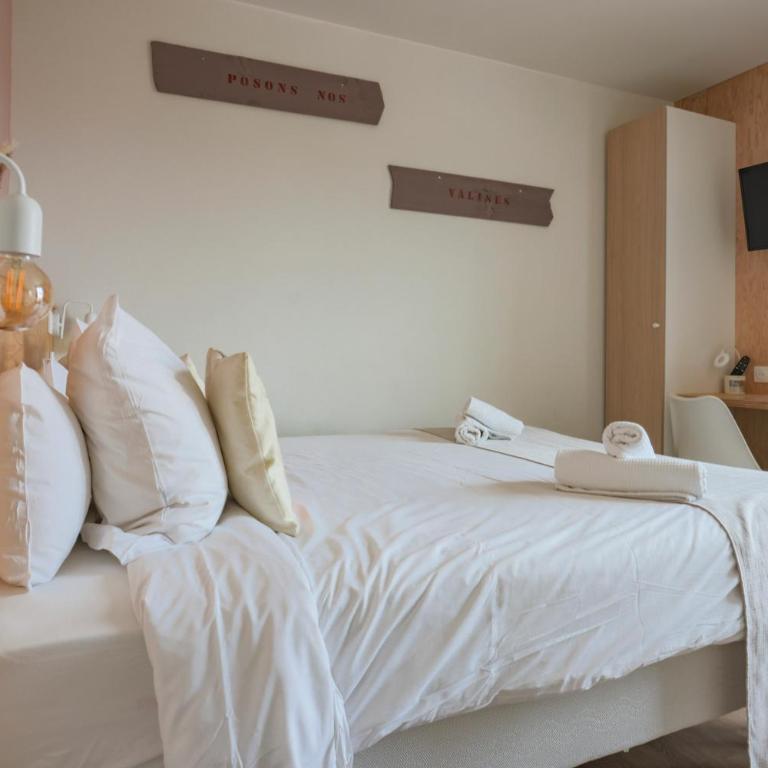 Hôtel La Baïne - Chambre Double avec Balcon - 3