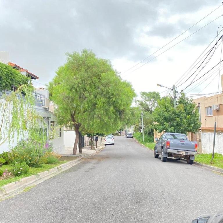 Departamento completo en Barrio Grand Bourg - Apartamento de 1 dormitorio - 42