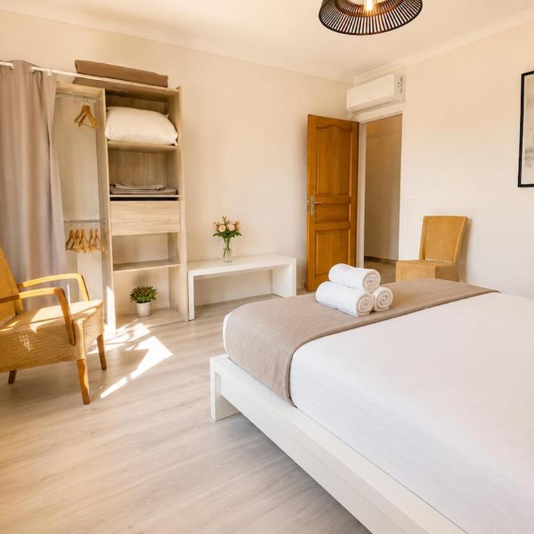 Haut de Villa Bianca - Spacious - Quiet - Villa 3 Chambres - 30