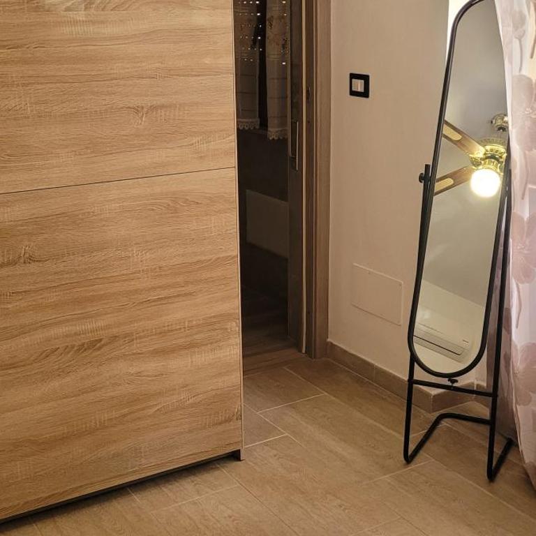 Gigì rooms - Camera Tripla con Bagno Privato - 2