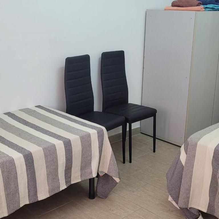 Gigì rooms - Camera Tripla con Bagno Privato - 2