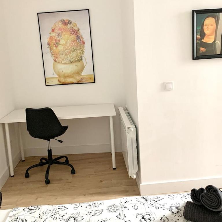 Spacious, newly renovated apartment next to Gran Vía - Apartment - 33
