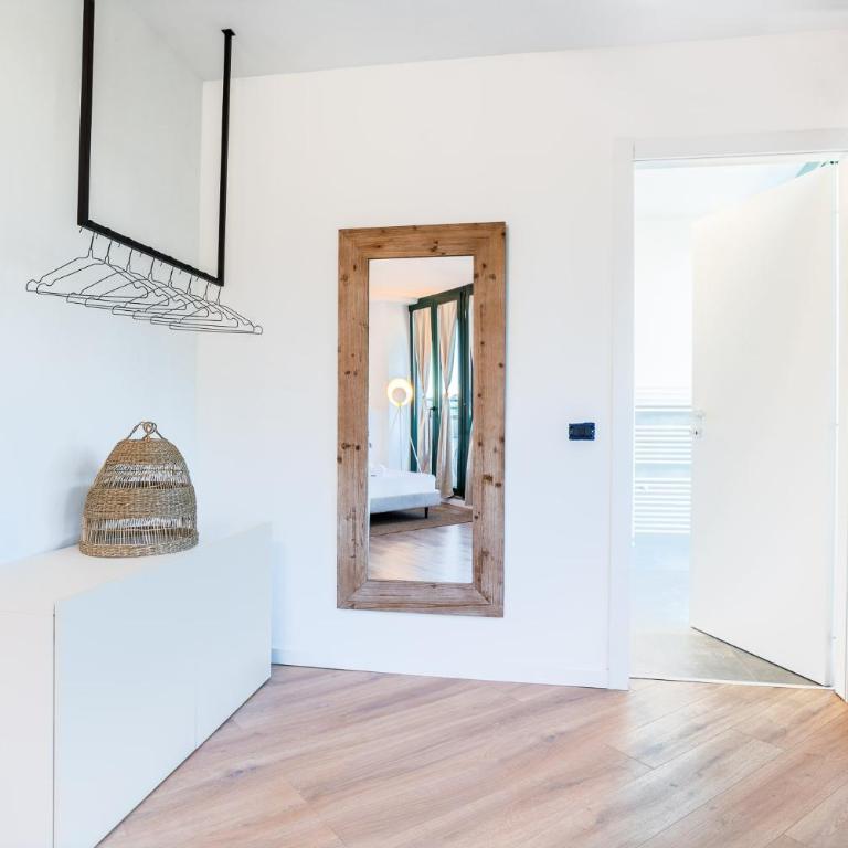 4 BD with SPA near center Private parking - Appartamento - 47