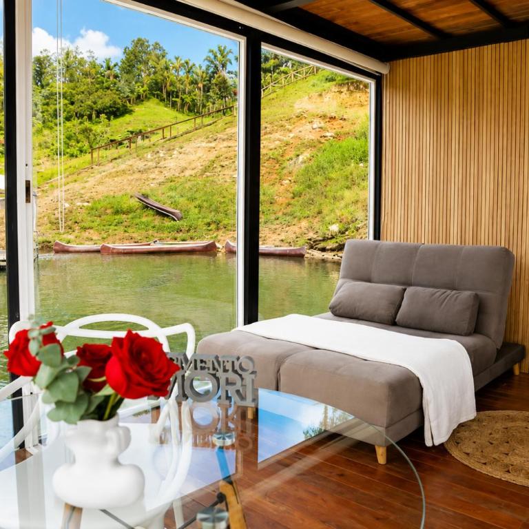 Hotel Pietrasanta Cabañas frente a la Represa Peñol Guatape - Habitación Triple con vistas al lago - 7