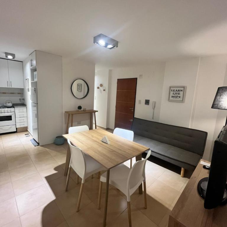 Departamento amoblado en Río Cuarto - Apartamento de 1 dormitorio - 1