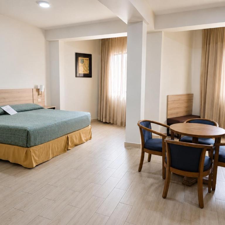 Hotel Son- Mar Monterrey Centro - Suite Junior - 1