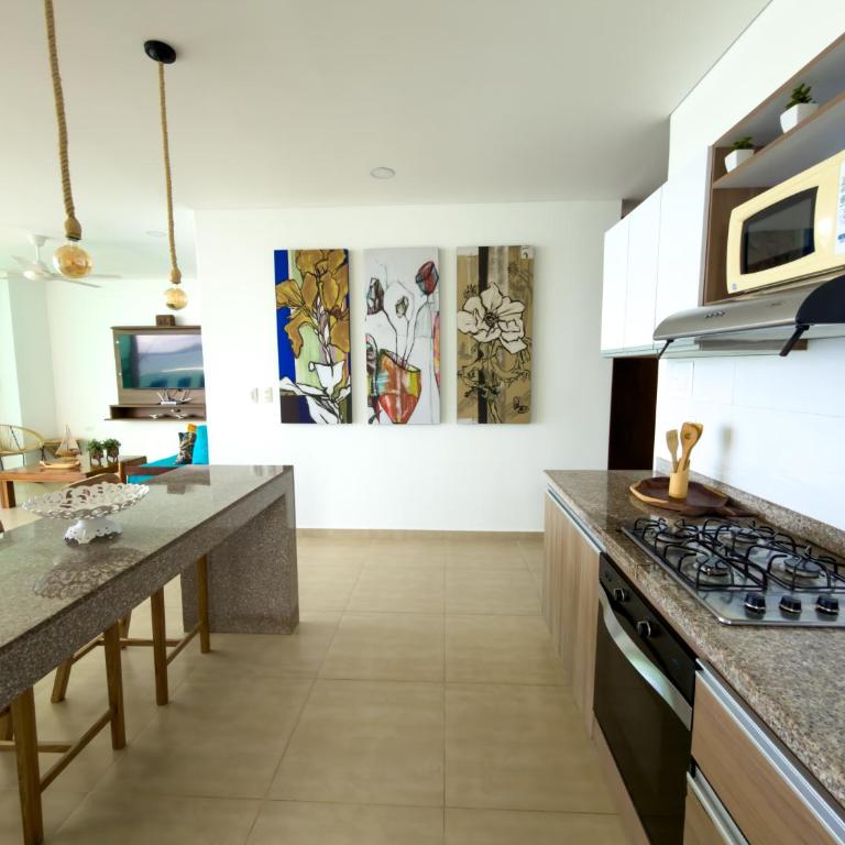 Magico Apartamento Frente al Mar 3 Habitaciones TR61 - Three-Bedroom Apartment - 46