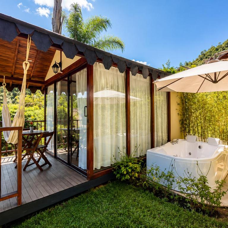 Hotel Pietrasanta Cabañas frente a la Represa Peñol Guatape - Bungalow Deluxe - 1