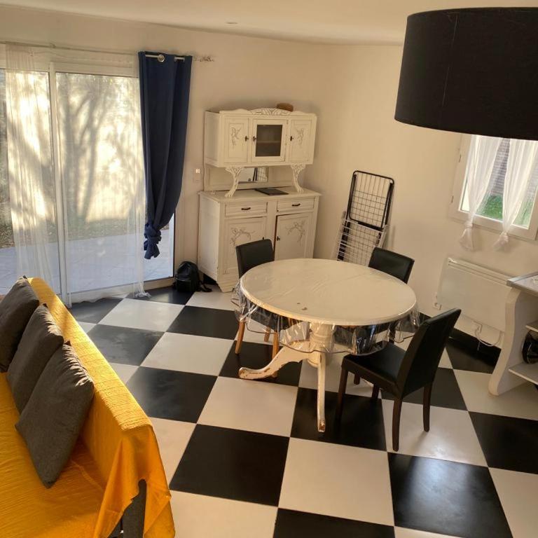 Charmant Villa T4 avec Jardin Privé - Villa 3 Chambres - 3