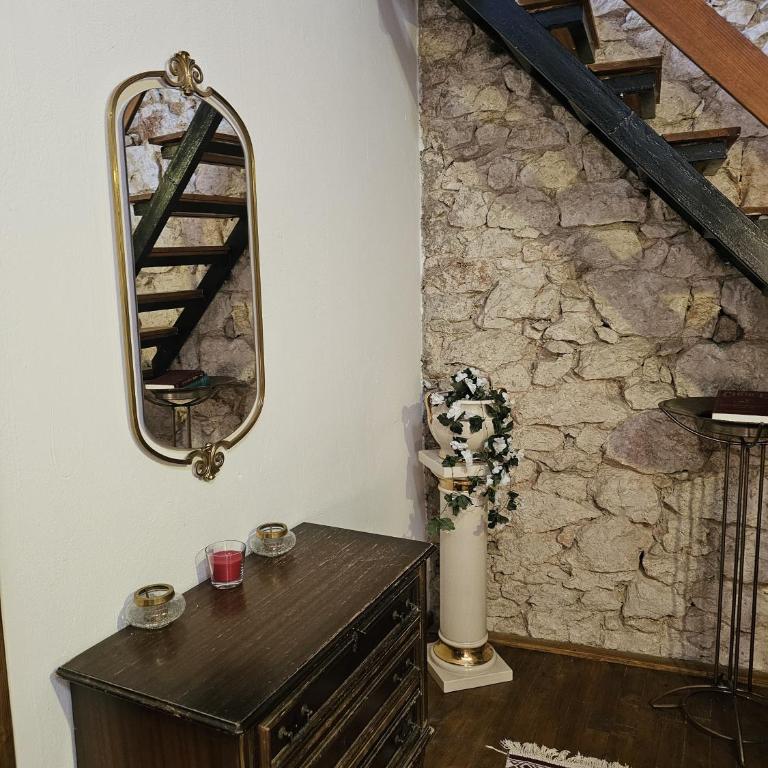 Old Tower - Gradska Kuća sa 2 Spavaće Sobe - 7