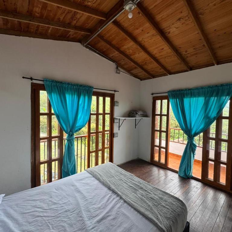 Finca Camino al Charco del Amor - Four-Bedroom Vacation Home - 8