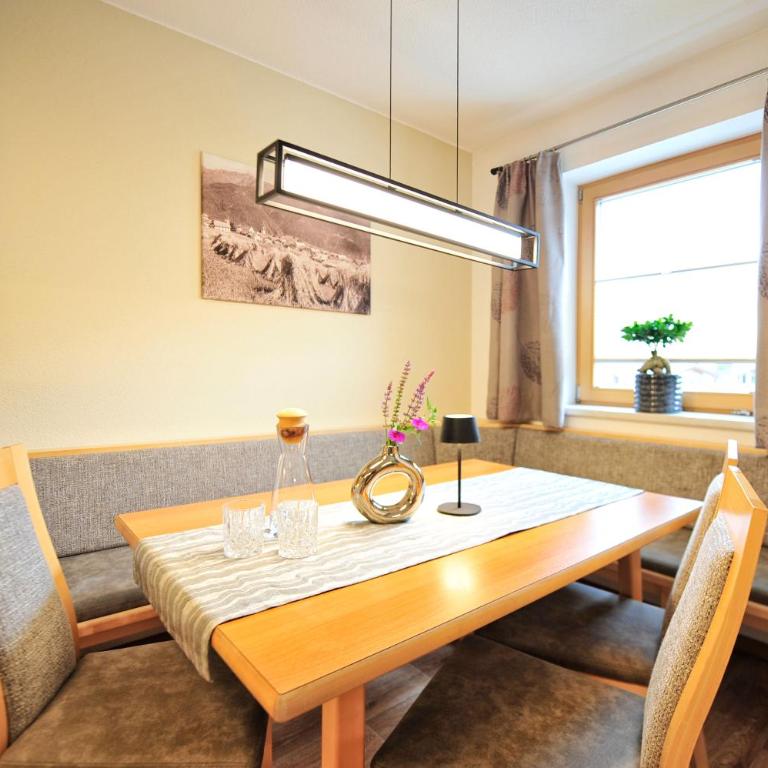 Chesa Arella - Apartment mit 2 Schlafzimmern - 4