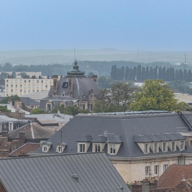 Evasion Urbaine - Vue Panoramique - Proche gare - Two-Bedroom Apartment - 21