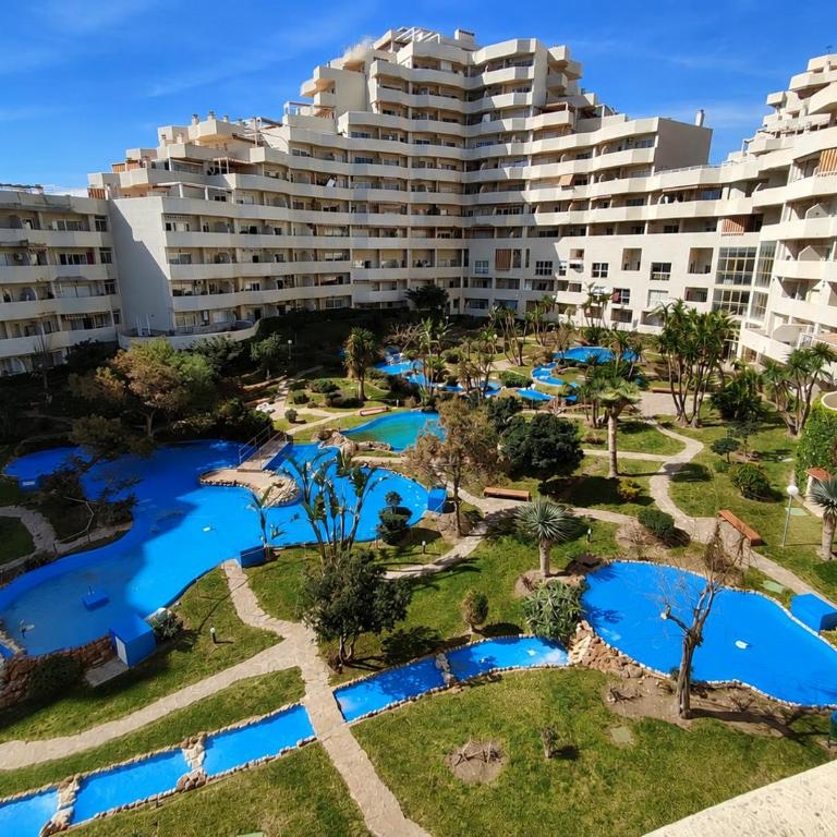 Suite Deluxe Benalbeach - Studio Lit King-Size Deluxe - 13