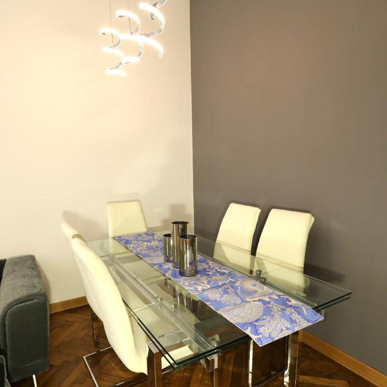 La LUCCICA CHIARA - Appartamento con 2 Camere da Letto - 8
