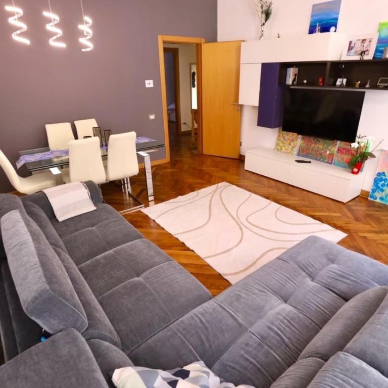 La LUCCICA CHIARA - Appartamento con 2 Camere da Letto - 19