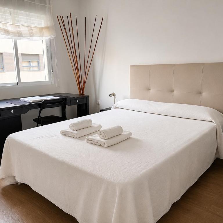 Apartamento Amaro Cádiz - Playa Victoria - Apartamento de 3 dormitorios - 10