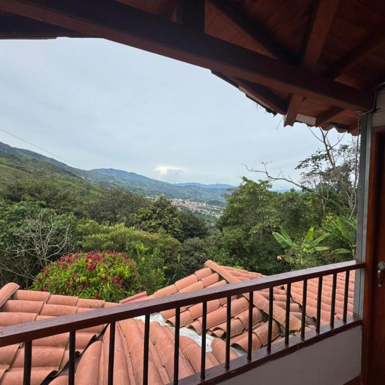 Finca Camino al Charco del Amor - Four-Bedroom Vacation Home - 2