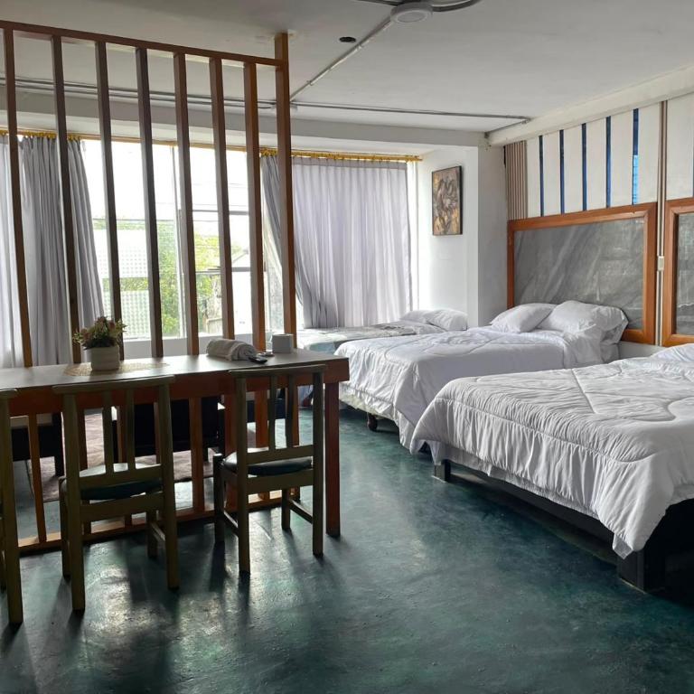 Hotel Cristian - Triple Room - 4