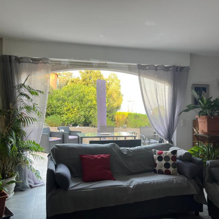 Magnifique villa proche mer, commerces, Cannes, Antibes 6p - Villa 3 Chambres - 2