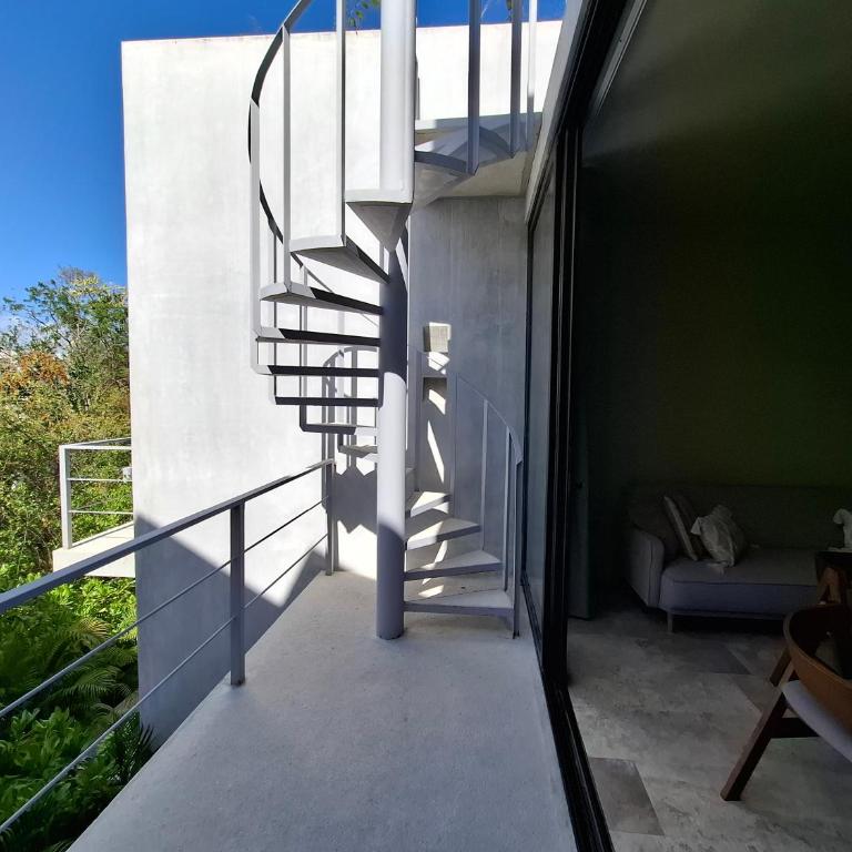 Penthouse with Private Pool 10 Min to Beach - Apartamento de 1 dormitorio - 2