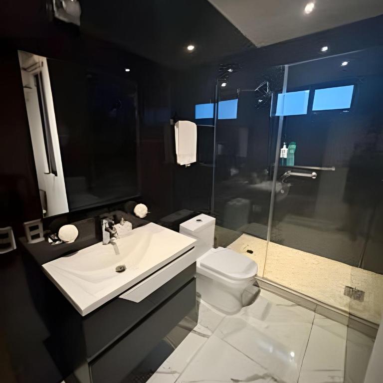Beautiful residence, private neighborhood/discount - Vacation Home - 14